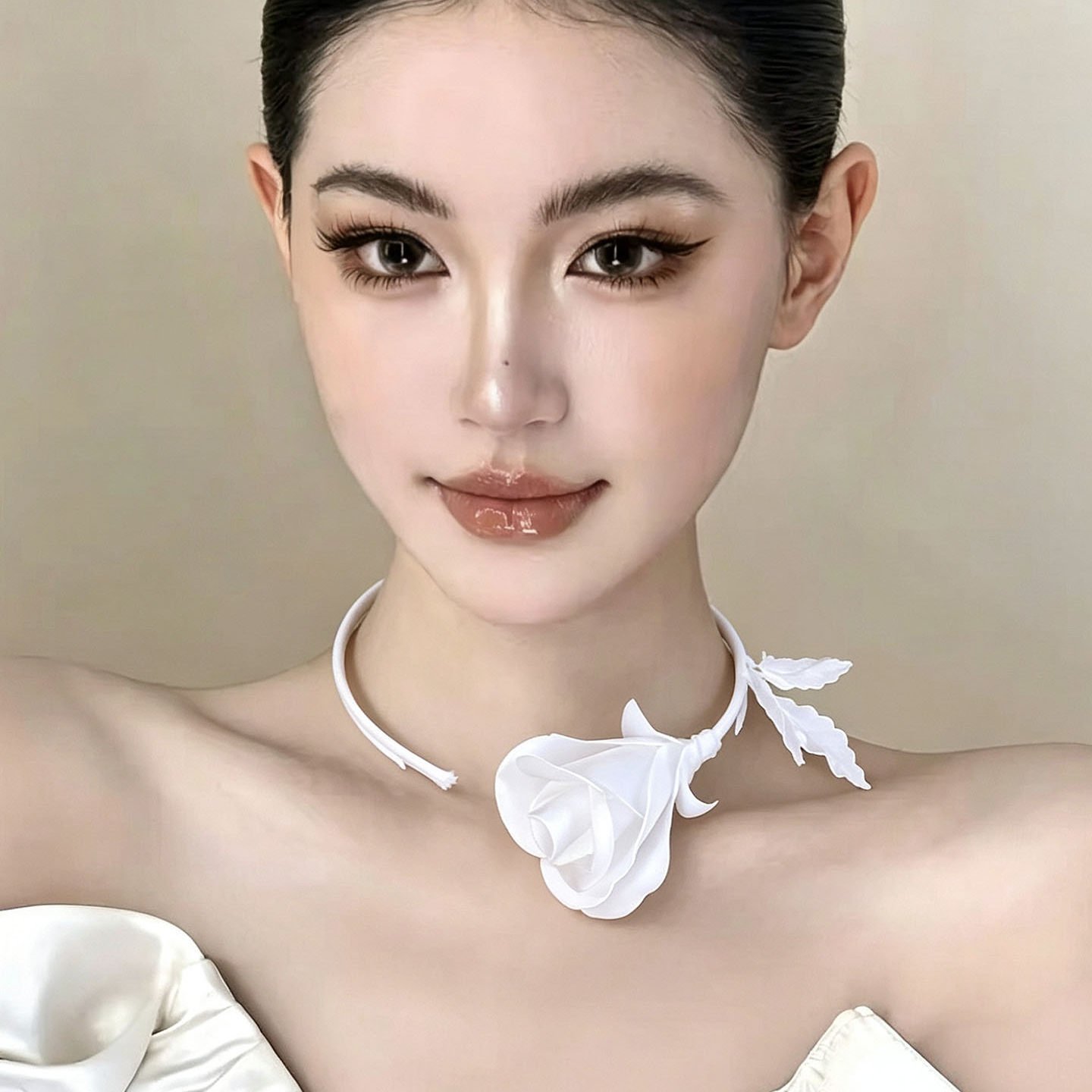 Formal Wear Jewelry For Women - مجوهرات عصرية مصنوعة يدويًا على شكل