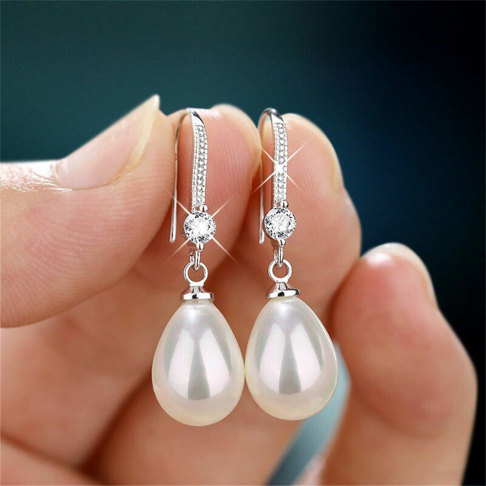 Formal Wear Jewelry For Women - أقراط من اللؤلؤ المقلد، مجوهرات نسائية