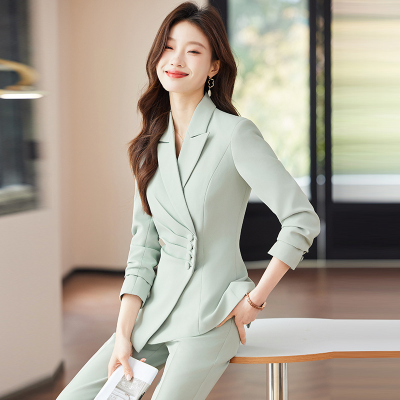 بدلة عمل نسائية بيضاء، ملابس ر - مراجعة Women Formal Wear Business وسعره