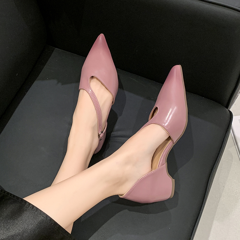 صنادل نسائية فرنسية مدببة الأط - مراجعة Pump Heel Block وسعره