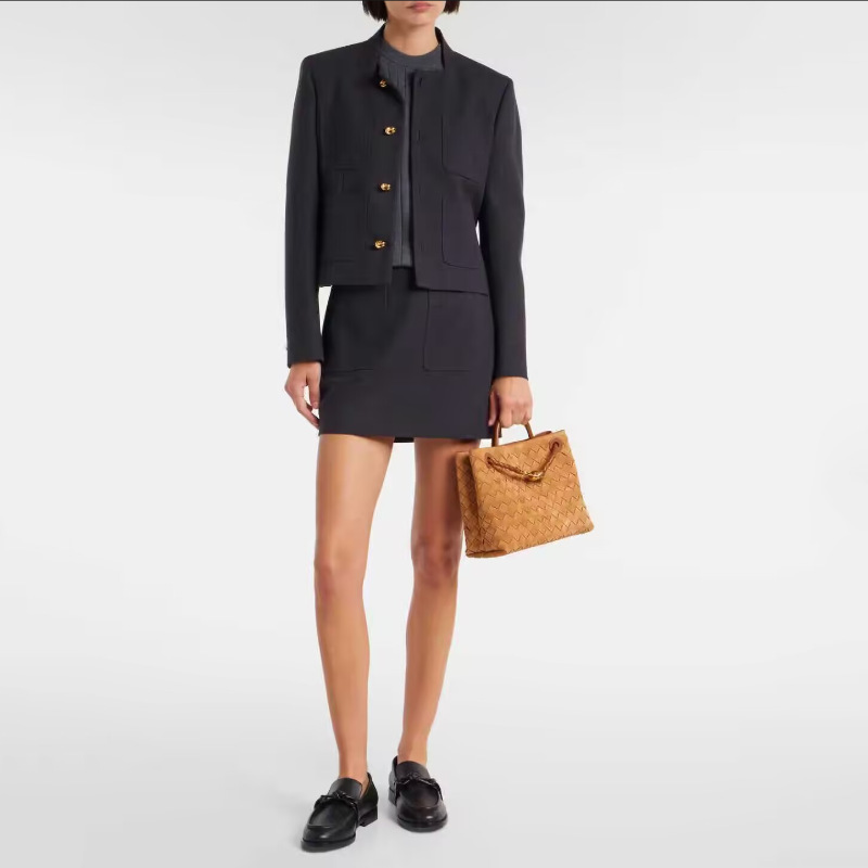 أحذية نسائية جلدية بتفاصيل عقد - مراجعة Women Formal Wear With Shoes وسعره