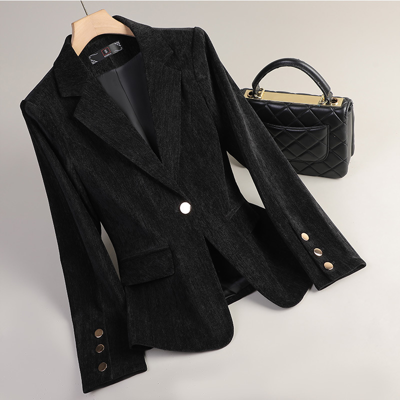 سترة نسائية مخملية باللون الذه - مراجعة Women Formal Wear Business وسعره